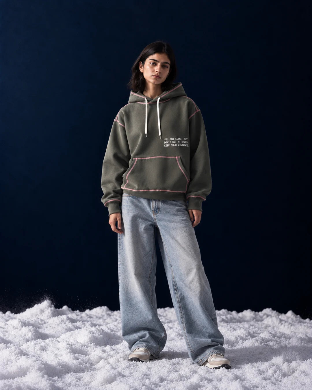 Can Look Contrast Stitch Hoodie