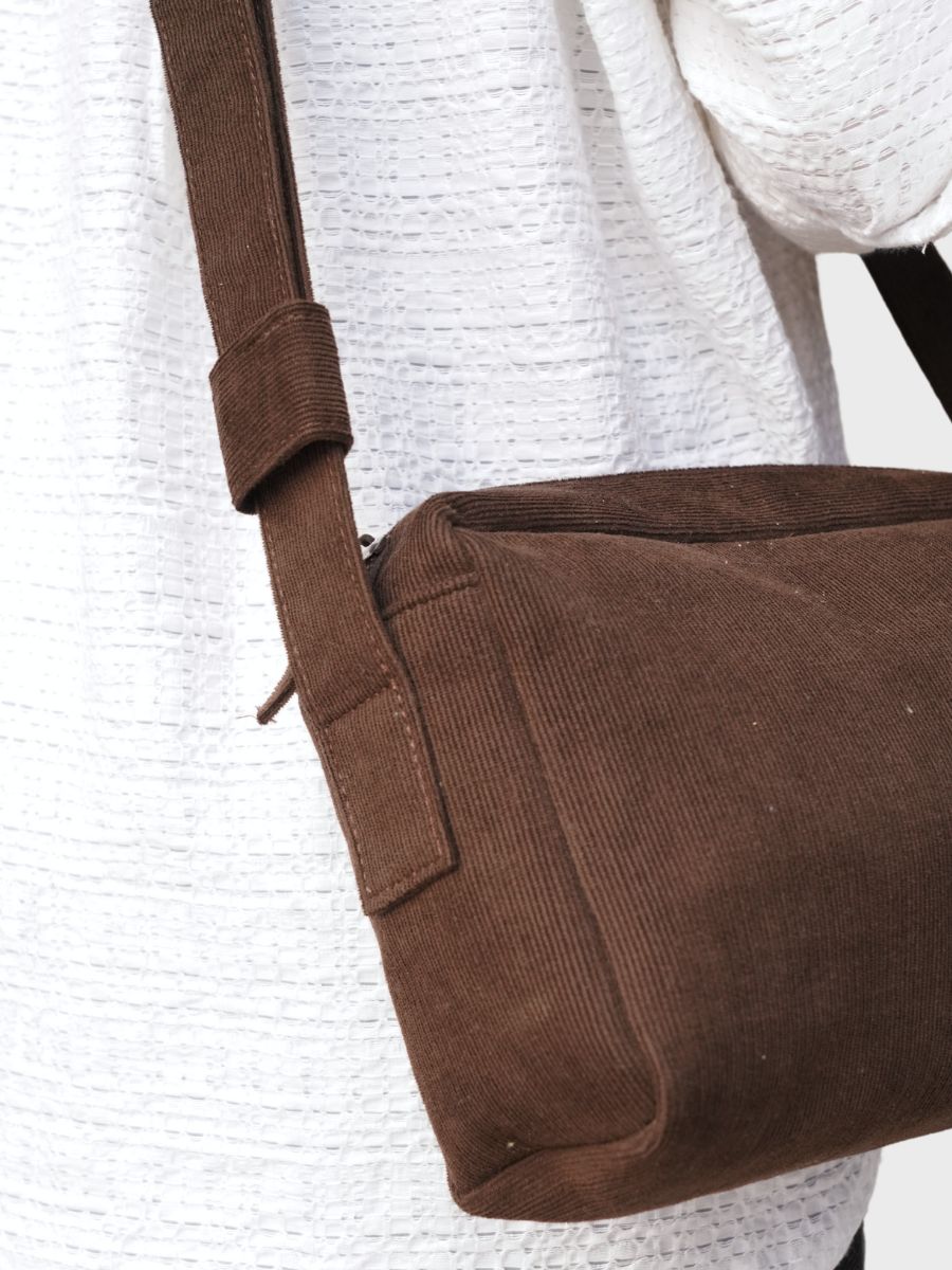 Brown Crossbody BagTauxxic