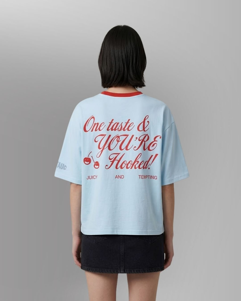Cherry Boxy T-shirtTauxxic