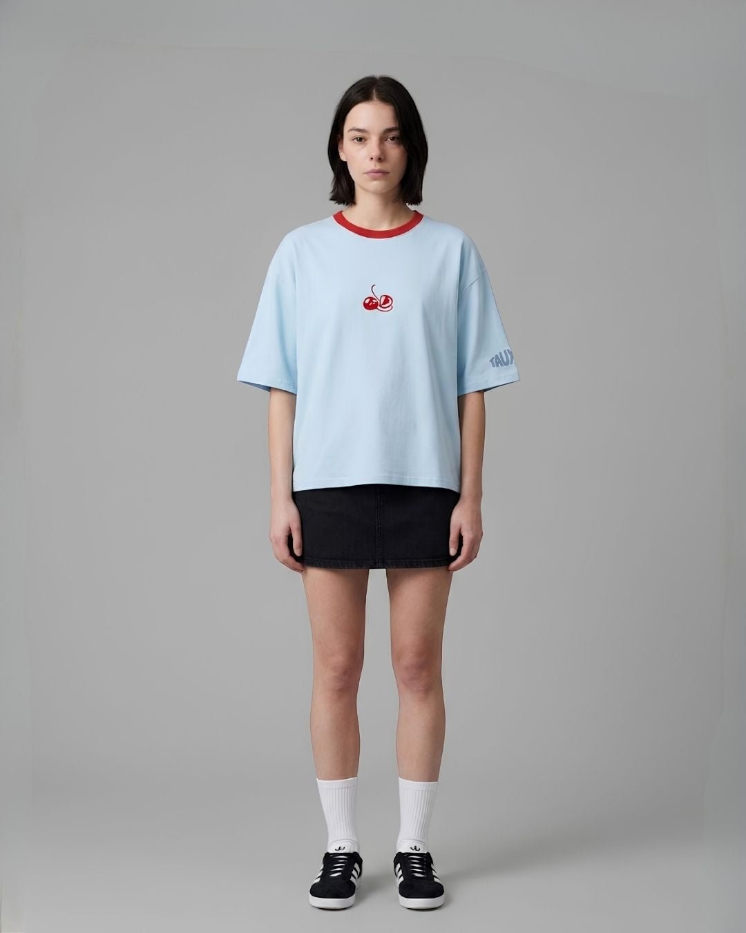 Cherry Boxy T-shirtTauxxic