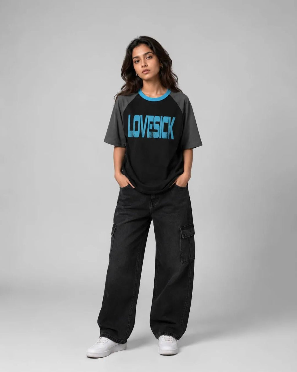 Lovesick Raglan T-shirtTauxxic