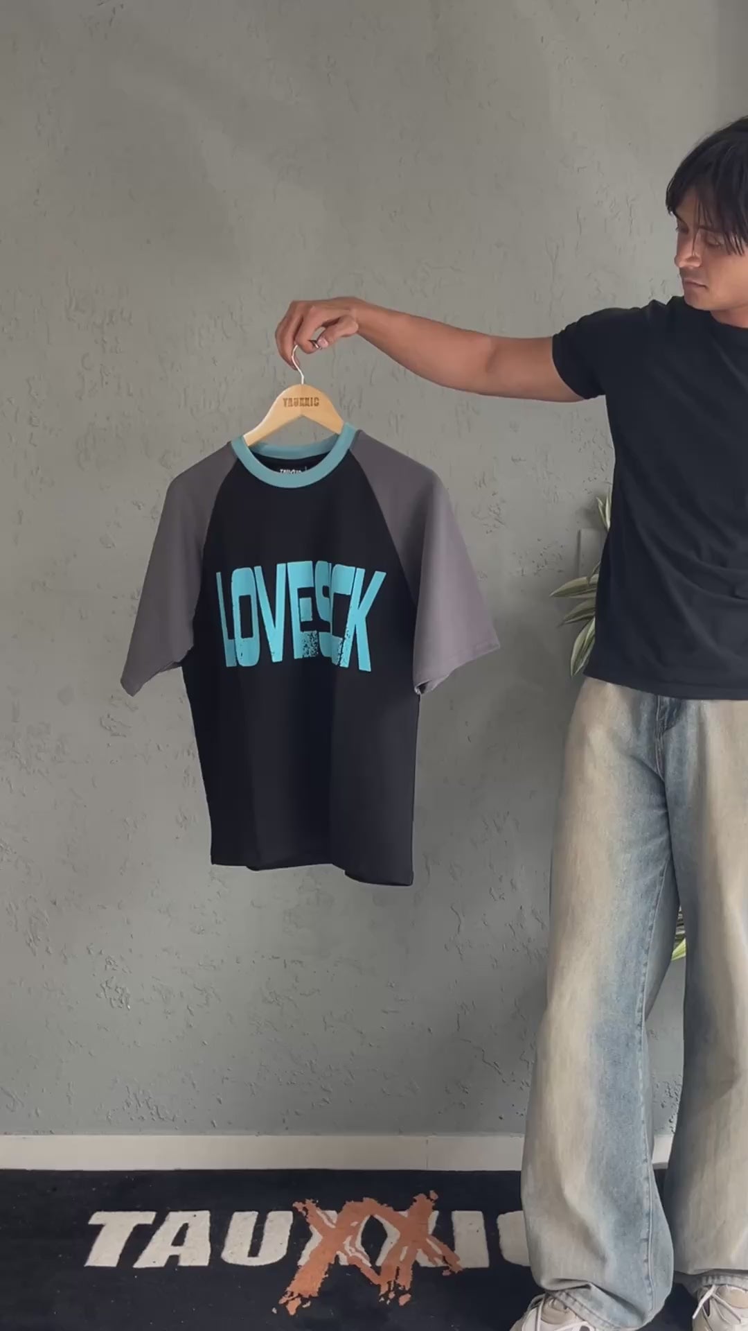 Lovesick Raglan T-shirt