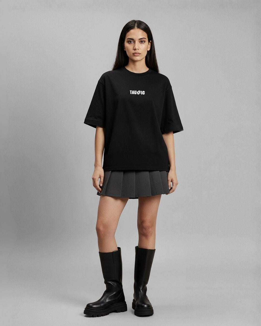Signature Boxy T-shirt BlackTauxxic